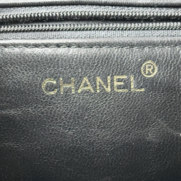 Chanel CC Vintage Quilted Flap Bag - Picture 14 of 16